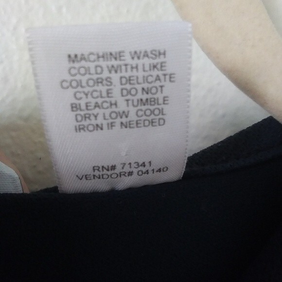 L.L. Bean Traveler Short-Sleeve Dress, Navy Blue, Size Small - Picture 5 of 9